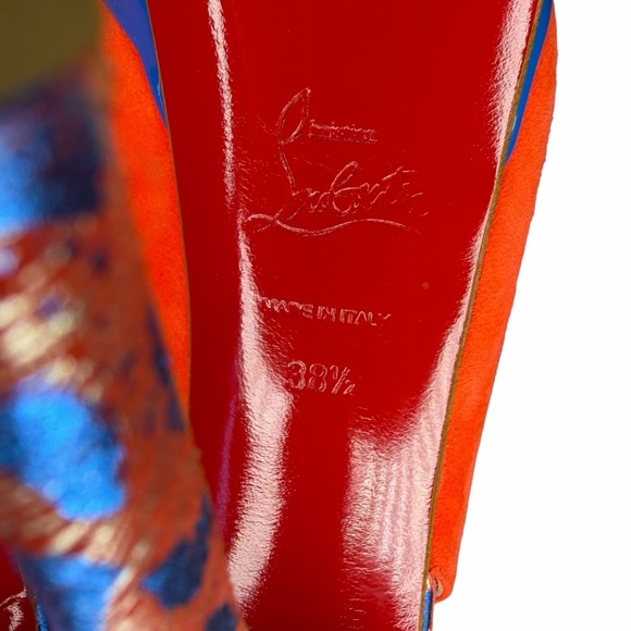 Christian Louboutin Red Suede Peep-Toe Platform Slingback with Blue Platform - Picture 5 of 7
